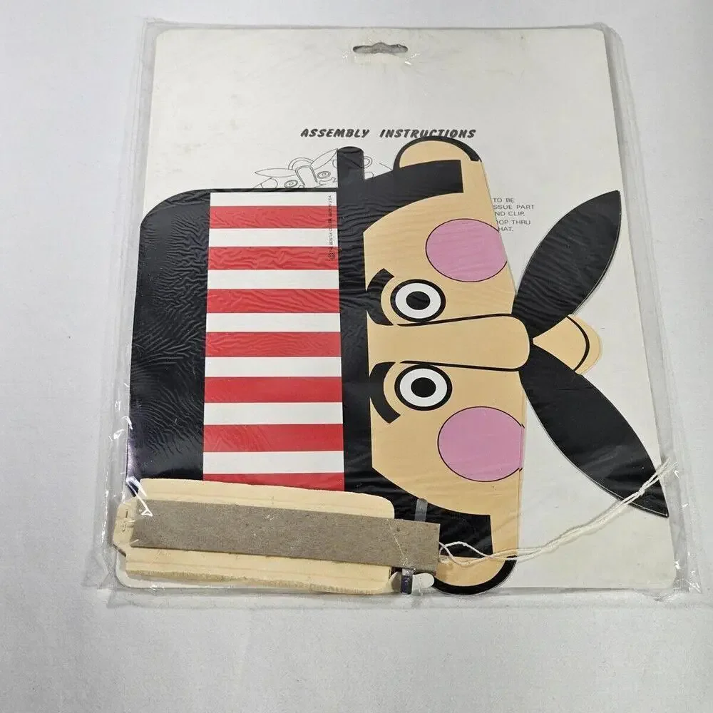 Vintage Gay 90's Art Tissue Hanging 12